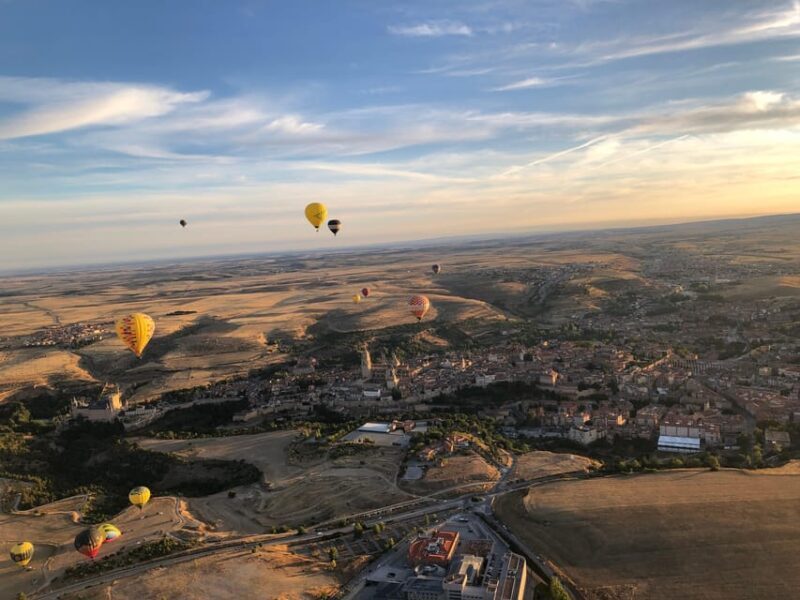 Hot air Balloon over Segovia & Hop-on&Hop-off Touristic Bus - FAQ