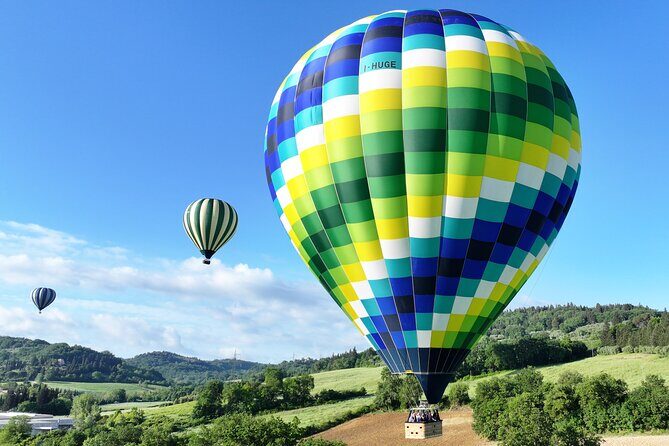 Hot air balloon over the hills of Pienza, Montalcino and Val D'Orcia - Frequently Asked Questions