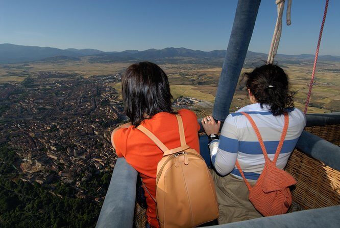Hot-Air Balloon Ride over Segovia with Optional Transport from Madrid - Practical Tips for Your Balloon Adventure