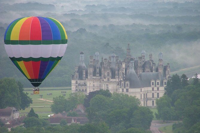 Hot-Air Balloon Ride over the Loire Valley, from Amboise or Chenonceau - Key Points