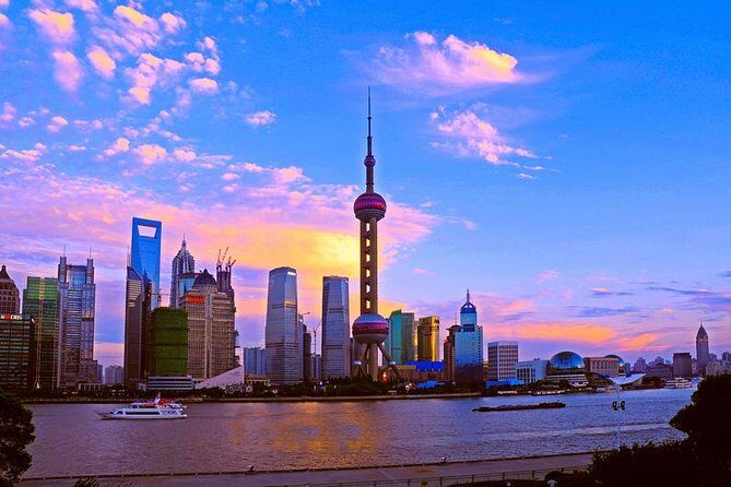 Hot Pot Dining Experience with Hot Spring Bathing or River Cruise in Shanghai - Exploring Shanghai by Night: A Practical and Authentic Tour