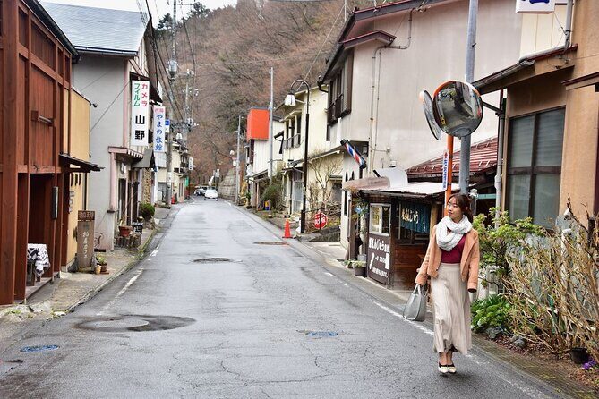 Hot Spring Town Walking Tour in Shima Onsen - Sweet Endings and Cultural Tastings