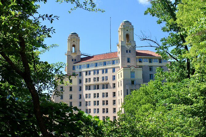 Hot Springs NP Self Guided Driving and Walking Audio Tour - Exploring the Historic Bathhouse District