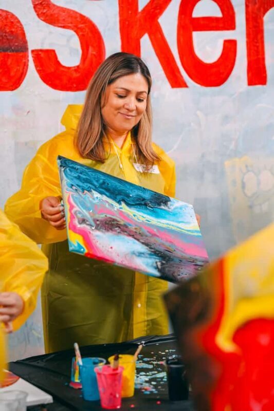 Houston Private Acrylic Pouring Art Experience - Key Points