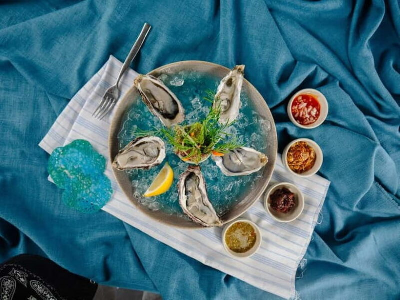 Hua Hin: Isea Beach Bar Dining at Veranda Resort & Villas - Authentic Coastal Dining with a View