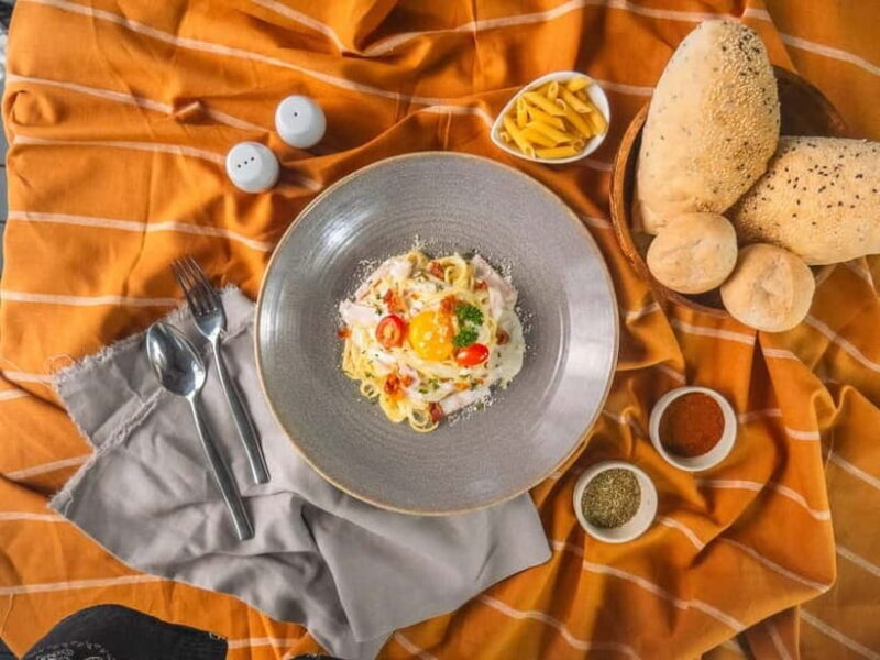 Hua Hin: Isea Beach Bar Dining at Veranda Resort & Villas - Who Will Love This Experience?