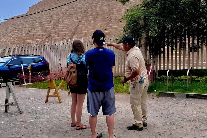 Huaca Pucllana Inside + City Tour in Lima and Catacombs - Key Points