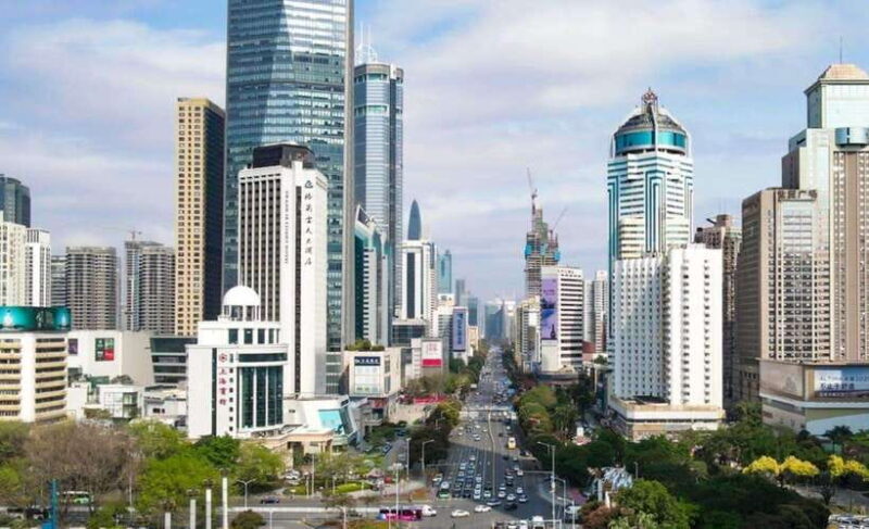 Huaqiangbei Insider Tour: Explore Shenzhens Tech Wonderland - A Closer Look at the Huaqiangbei Insider Tour