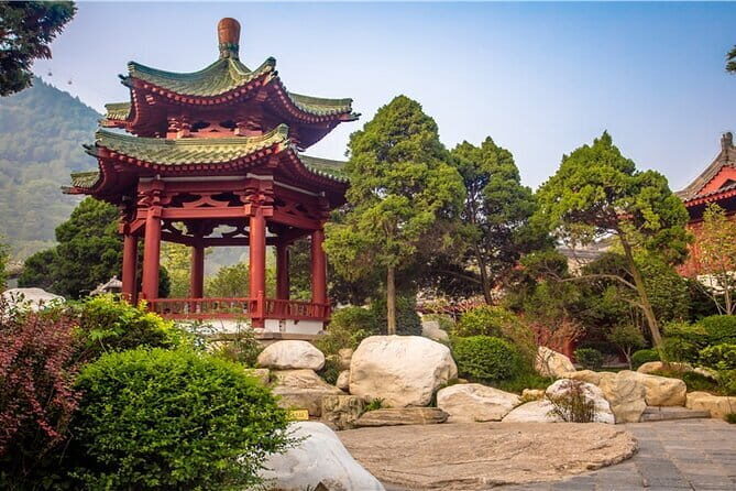 Huaqing Palace Adult Ticket - What’s Included and What’s Not