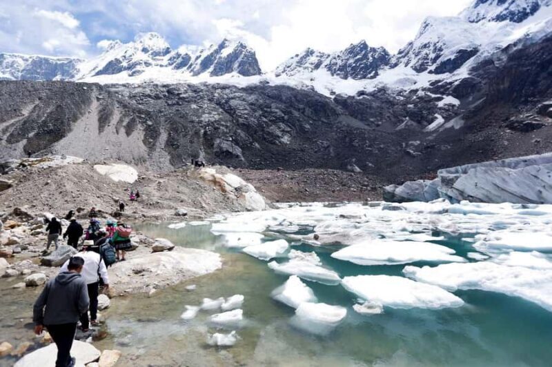 Huaraz: Rocotuyoc Lagoon - Frozen Lagoon | Trekking | - FAQ