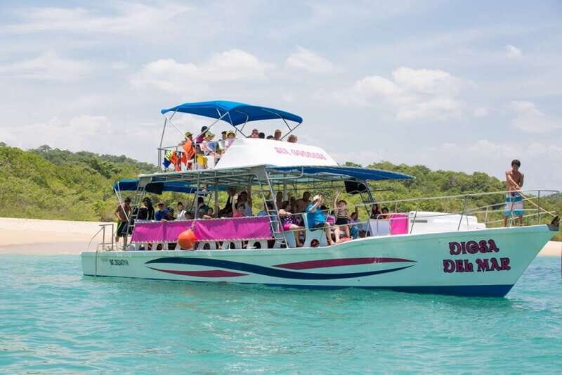 Huatulco: Bays Boat Tour with Snorkeling and Hotel Pickup - Authentic Traveler Perspectives