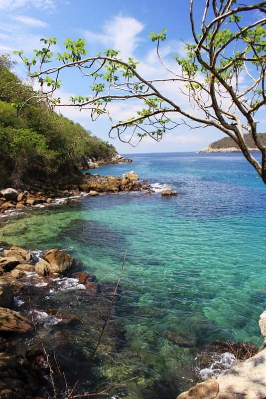 Huatulco: Bays of Huatulco boat tour - Key Points