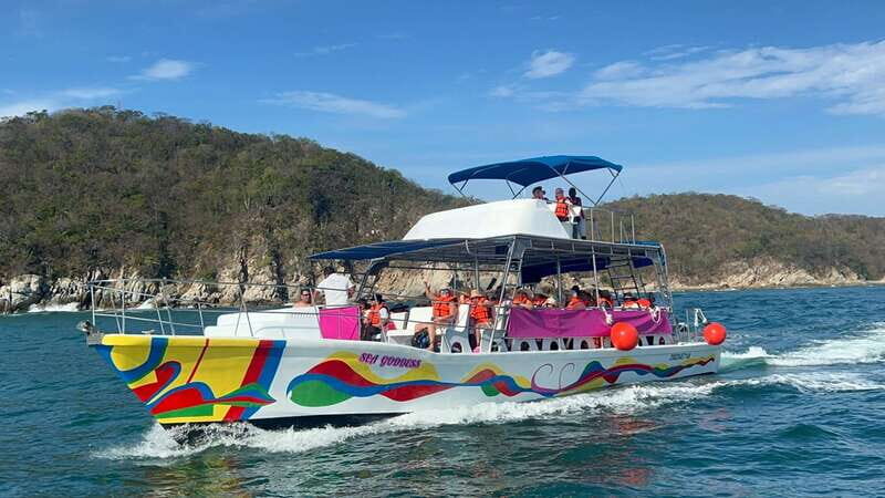 Huatulco: Premium Boat Tour with snorkel experience. - What Travelers Say