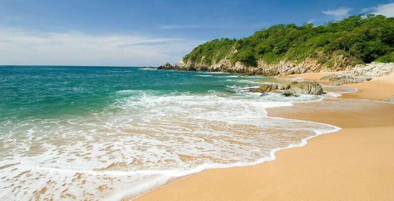 Huatulco: Premium Boat Tour with snorkel experience. - The Sum Up