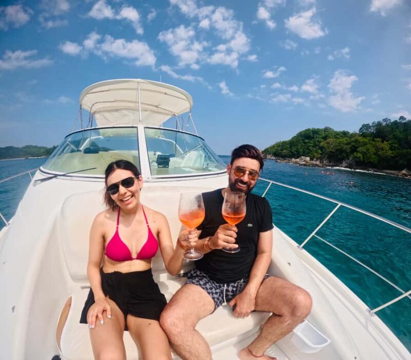Huatulco: Sunset on a boat in the ocean - FAQs