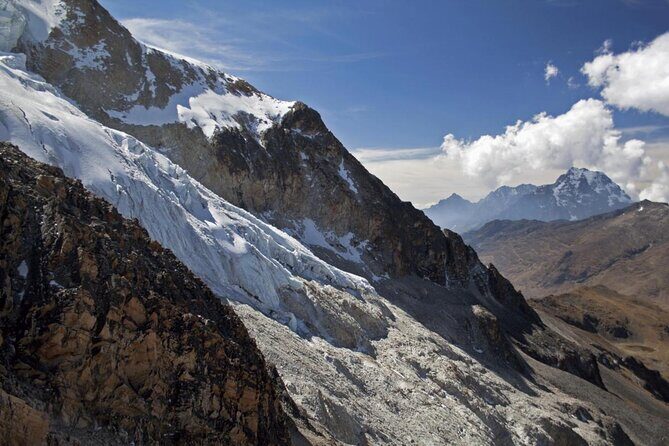 HUAYNA POTOSI 6.088 m.(the most popular mountain in Bolivia) - Key Points