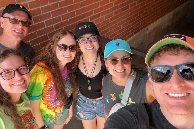 Hudson Hustle Scavenger Hunt - Exploring the Hudson Hustle Scavenger Hunt