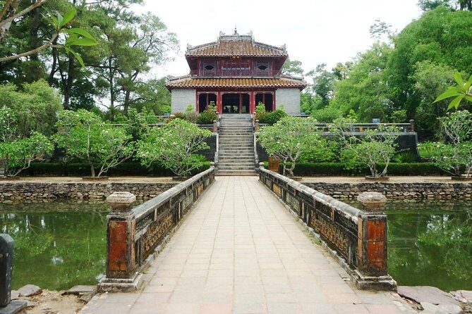 Hue City Day Tour with Dragon Boat from Hue or Danang, Hoi An - FAQs