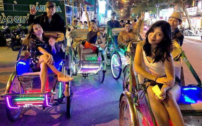 Hue Evening Foodie Cyclo Tour & Folk Music on Perfume River - Who Should Consider This Tour?