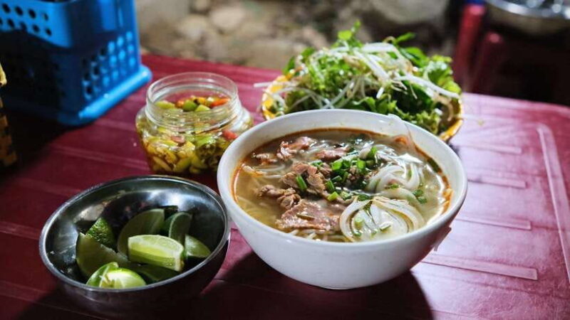 Hue Evening Foodie Cyclo Tour & Folk Music on Perfume River - FAQ