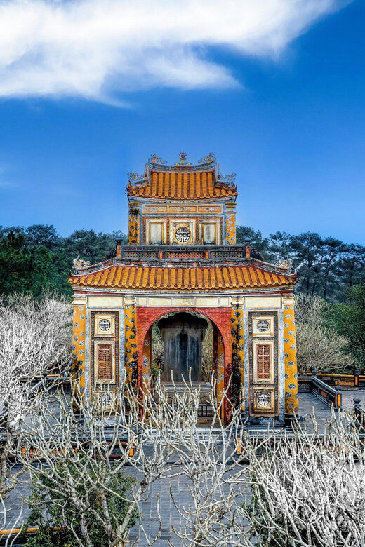 Hue: Full-Day City Guided Tour To Must-see attractions - Key Points