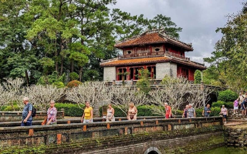 Hue Full-Day Tour from Da Nang/Hoi An with Imperial City - Practicalities and Tips