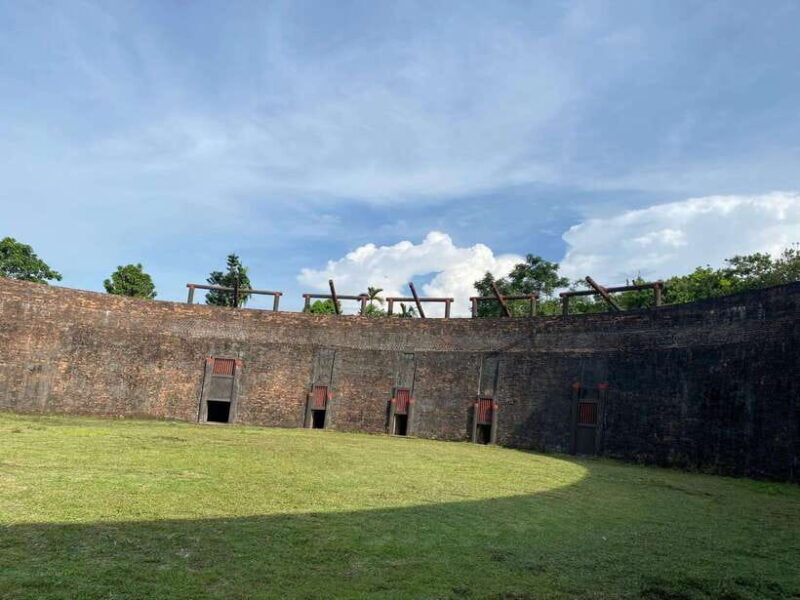 Hue Imperial City & Abandoned Water Park Tour by E-Scooter - Key Points