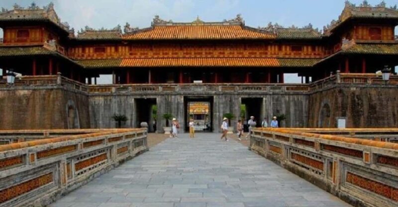 Hue Imperial City sharing/Private tour from Da Nang/Hoi An - Exploring Hues Imperial Past: A Full-Day Tour from Da Nang and Hoi An