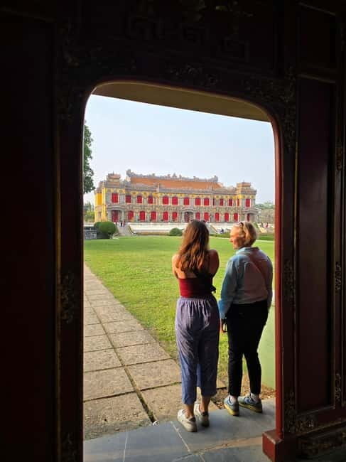 Hue Imperial city walking tour and optional royal tombs - FAQs