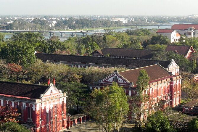 Hue Night Walking And Street Food Tour - Detailed Review: Exploring Hue After Dark