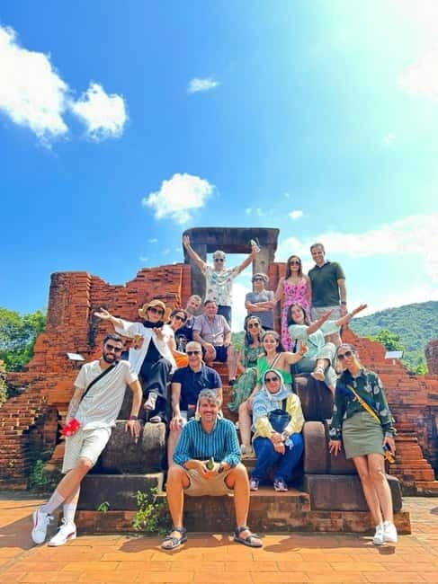 Hue: Private Car to/from Hoi An via Multi Attractions(1-Way) - FAQ