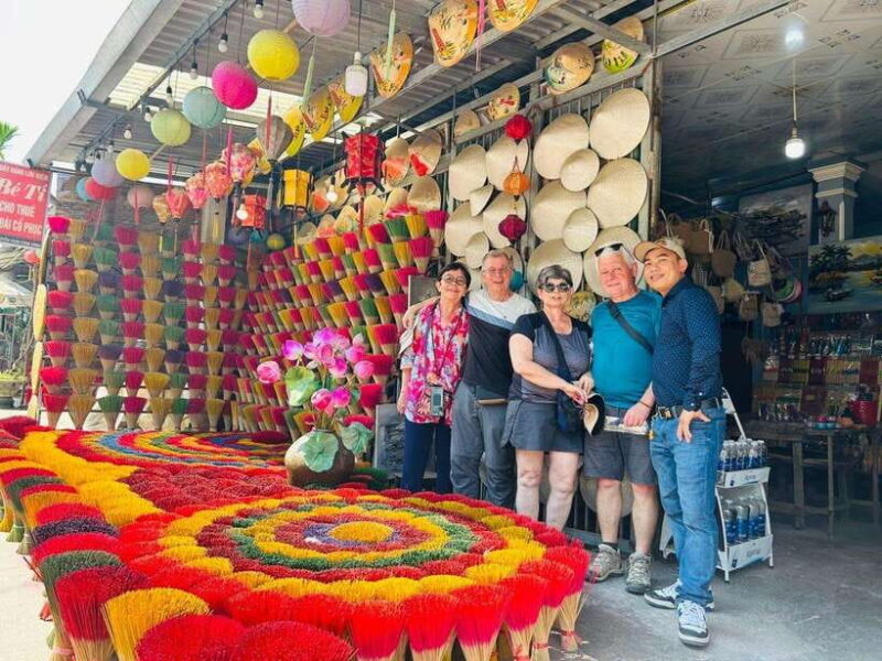 Hue: Royal Tombs & Pagoda Private Tour By Dragon Boat & Car - FAQ