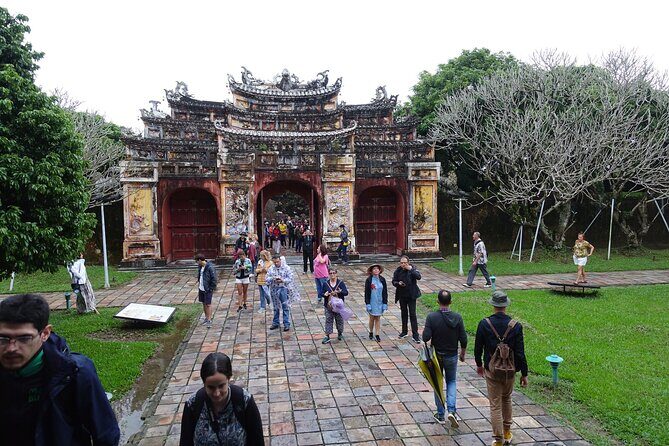 Hue: Royal Tombs & Pagoda Tour By Dragon Boat & Private Car - Who Would Love This Tour?