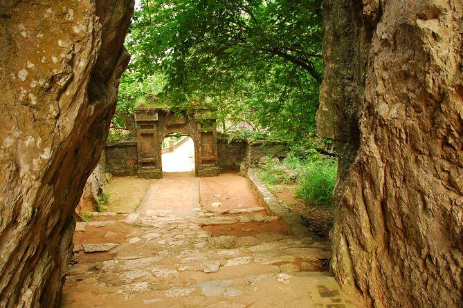 Hue To Hoi An By Private Car via Hai Van Pass, Golden Bridge, Marble Mountains - Discovering Vietnam’s Scenic Route from Hue to Hoi An — A Day of Stunning Sights and Cultural Highlights