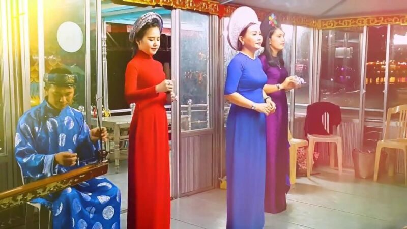 Hue: Traditional Singing on Huong River Ticket - A Short Look at the Experience