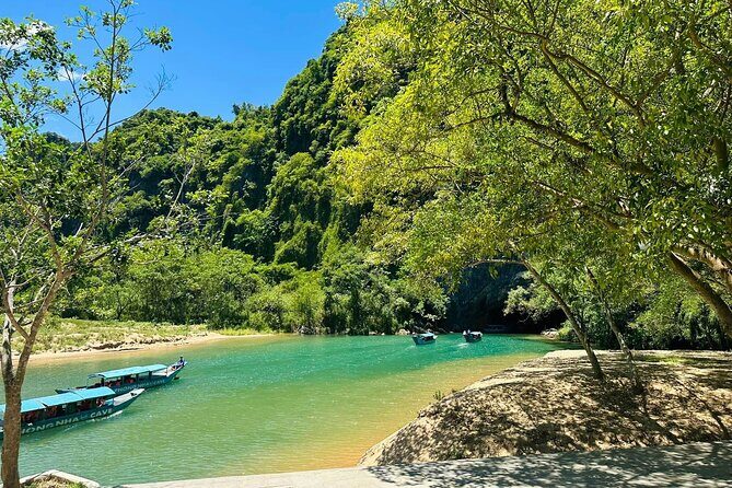 Hue Transfer to Phong Nha via 17 Parallel & Vinh Moc Tunnels - Who Will Enjoy This Tour?