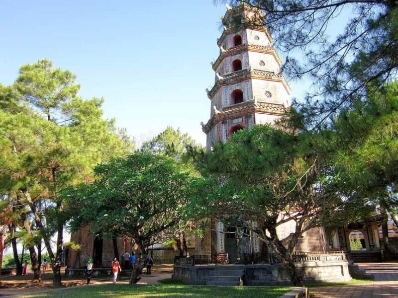 Hue: Visit Pagoda/Royal Tombs by Dragon Boat & Private Car - Exploring Hue’s Royal and Spiritual Heritage
