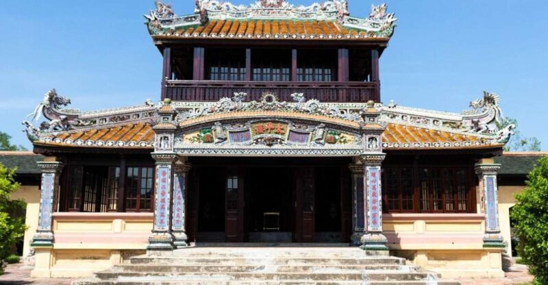 Hue Walking Tour to Imperial Citadel and Forbidden City - Key Points