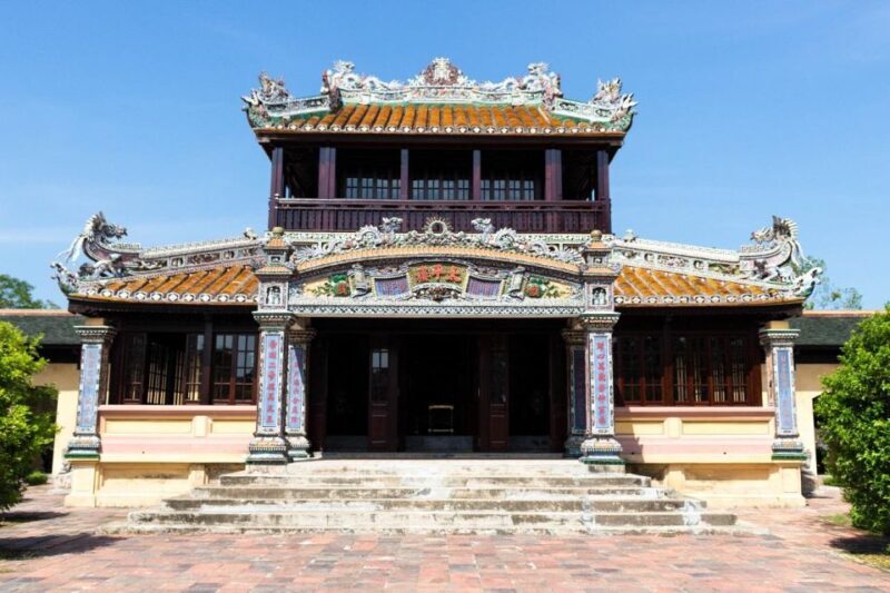 Hue Walking Tour to Imperial Citadel and Forbidden City - Who Should Sign Up?