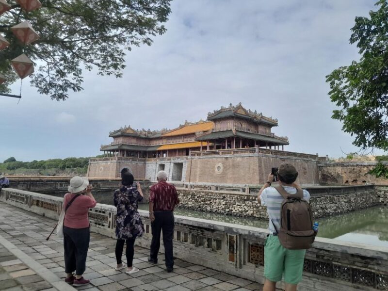 Hue:Deluxe Walking tour to Imperial City and Dong Ba Market - Why This Tour Delivers Value