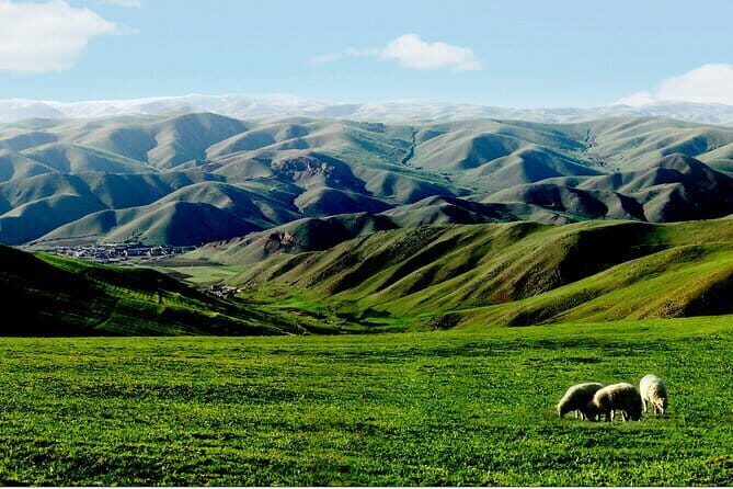 Huhhot Inner Mongolia 3 Days Xilamuren kubuqi Desert Nature Tour - A Deep Dive Into the Huhhot Inner Mongolia 3-Day Tour