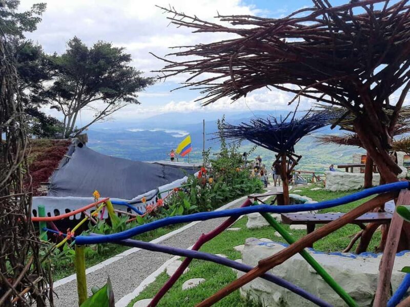 HUILA VIEWPOINTS MANO DEL GIGANTE - Who Will Love This Tour?