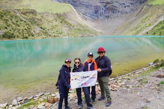 Humantay Lake, Machu Picchu by train and Rainbow Mountain 3 days in Cusco - Key Points