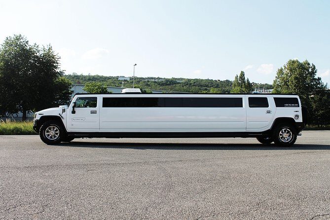 Hummer Limousine Airport Transfer - An In-Depth Look at the Hummer Limousine Airport Transfer