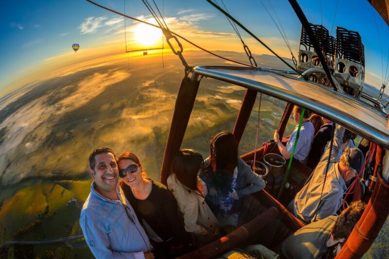 Hunter Valley: Sunrise Balloon Ride with Bubbly Breakfast - Why This Tour Works Well