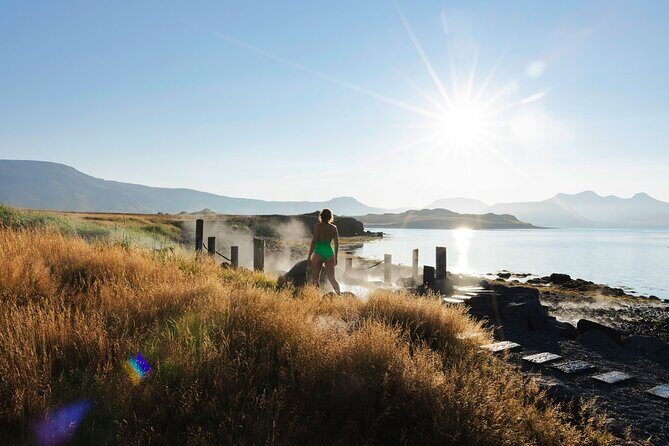 Hvammsvík Hot Spring with Return Transfers from Reykjavík - FAQ