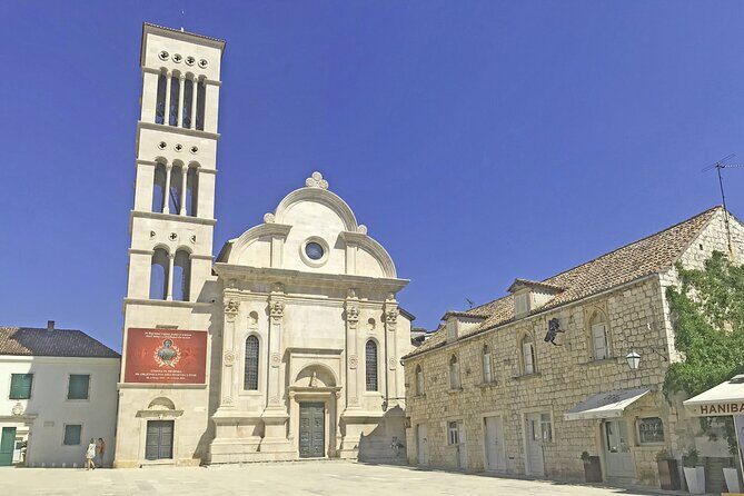 Hvar & Pakleni islands - Private speedboat tour - Who Should Book This Tour?