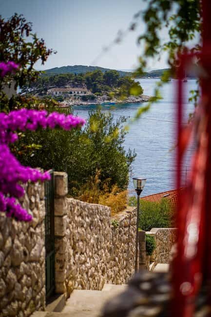 Hvar Walking Tour With Your Local Guide - Who Should Consider This Tour?