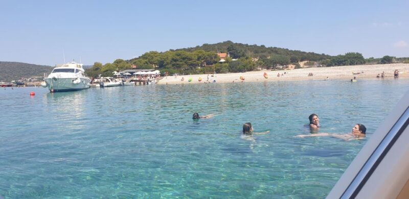 Hvar:Blue & Grenn Cave and Vis Island Private Speedboat Tour - The Experience in Detail