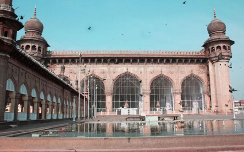 Hyderabad Private Tour with Charminar Mosque & Museum - Key Points